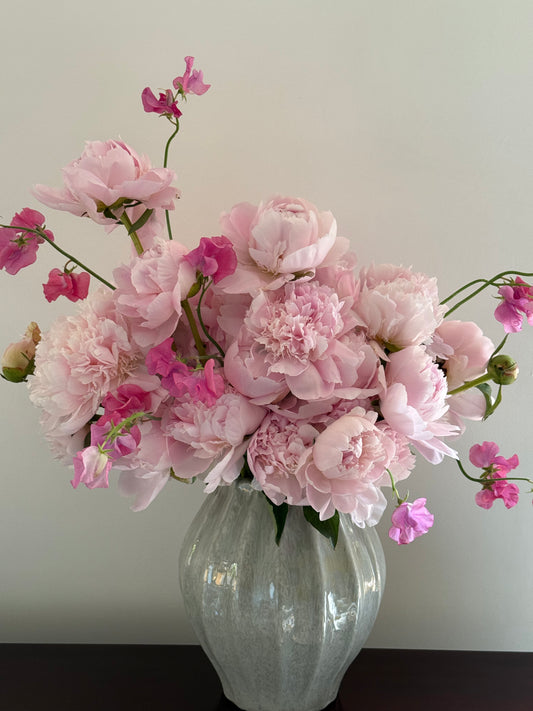 THE KILLARNEY - Luxury Peony Bouquet