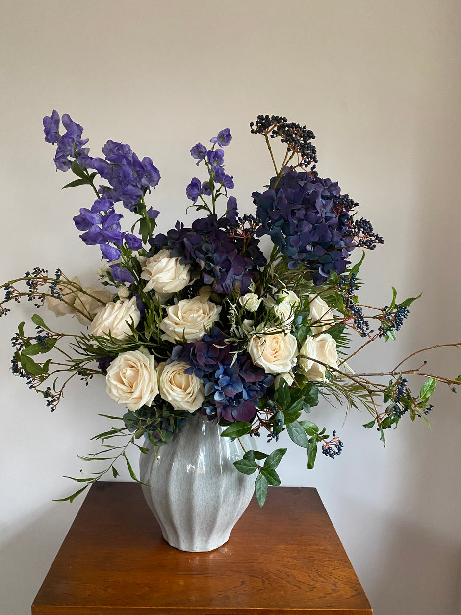 Issee Luxury Florist and flowers Godalming Surrey Isseee