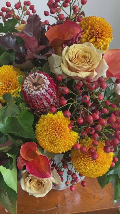 THE FREE STATE - Luxury Orange Bouquet